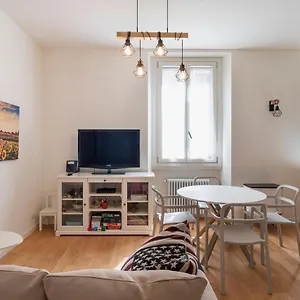 Cosy 1-bed Near Centrale Milano