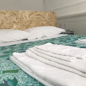 https://avaya-monolocale-soppalcato-in-centro-storico.sicilyhotelsitaly.net