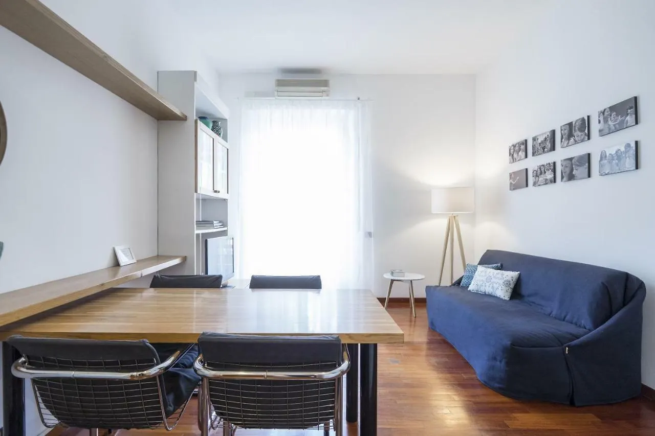 Апартаменты Hacca Collection - Bocconi, Navigli 1Br Милан